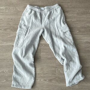 Aritzia TNA Sweatfleece Megafit Cargo Sweats Heather Chrome